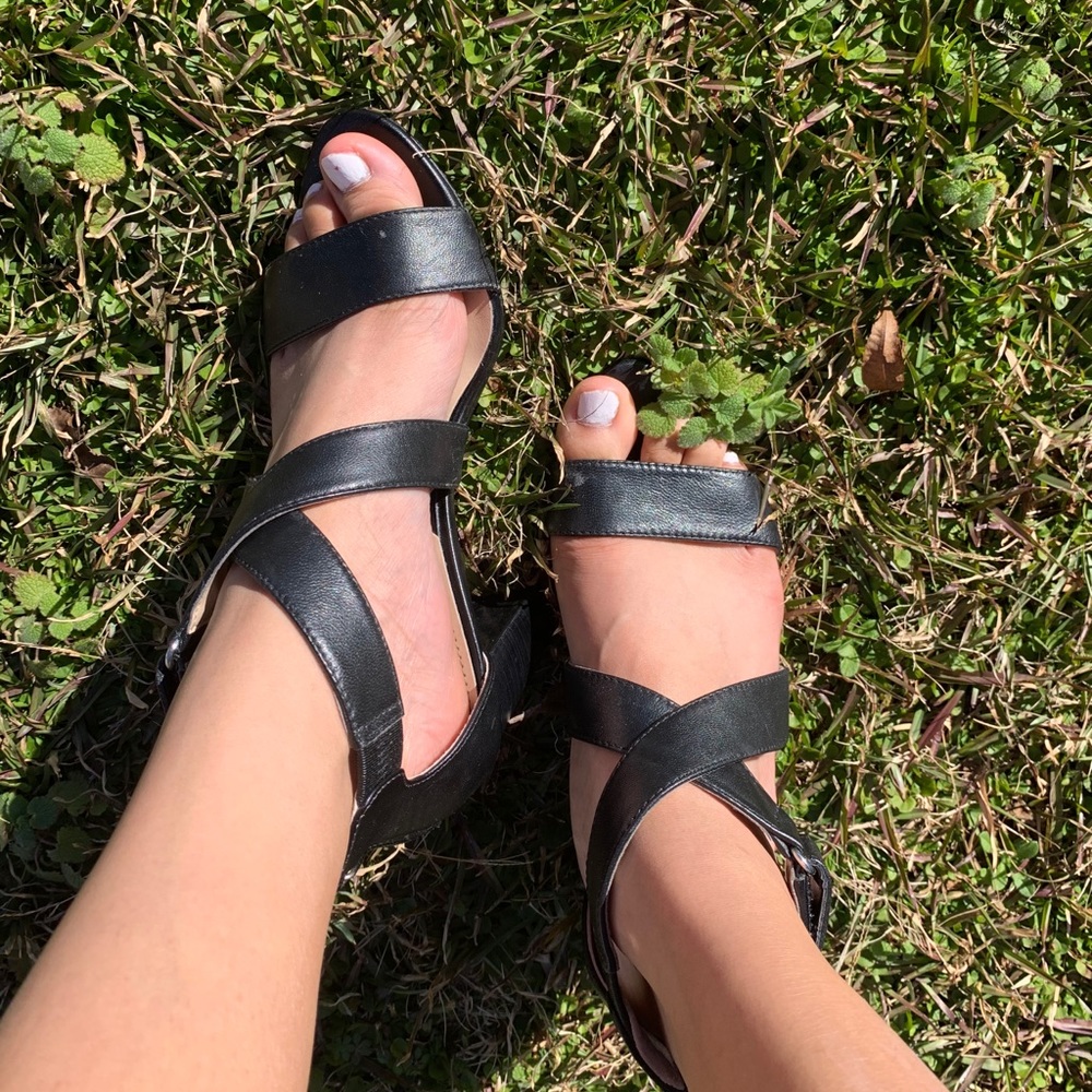 Adrienne Vittadini Black Heels